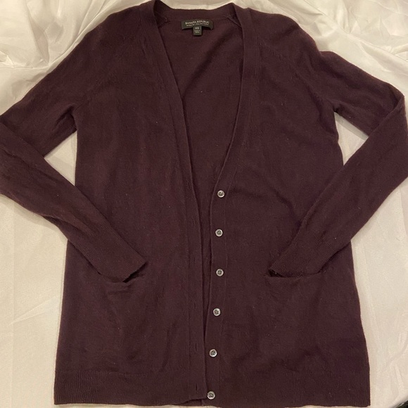 Banana Republic Purple V-Neck Cardigan Sweater Merino Wool & Cashmere Size XS - Picture 4 of 10